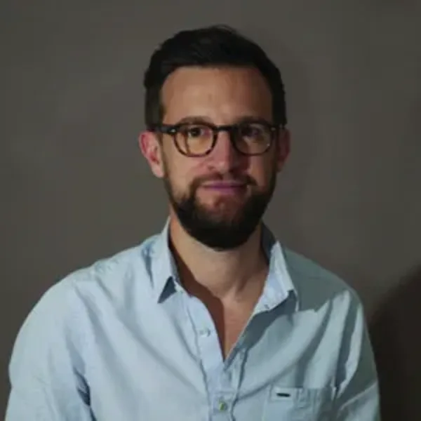 Portrait Olivier Rey