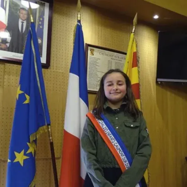 Sara Pineda Paris